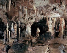 Magyarország barlangjai 1. évad