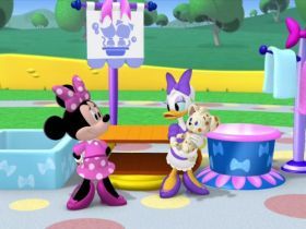Mickey egér játszótere - Minnie állatszalonja (2013)